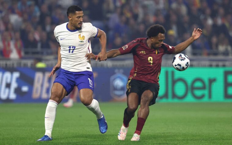 Bélgica e França se enfrentam, nesta segunda-feira (14), pela quarta rodada da fase de grupos da Liga das Nações 2024/25. Relembre os últimos duelos entre as duas seleções ➡️