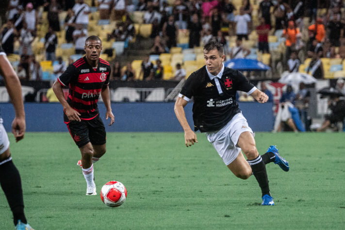 Flamengo e Vasco: 30 jogos entre 2017-2025; 17 vitórias para o Rubro-Negro; duas para o alvinegro carioca; 11 empates
