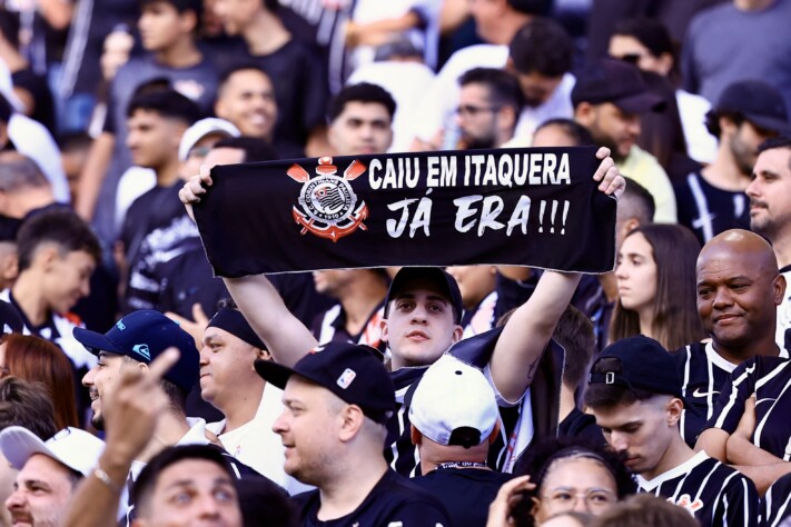 VALOR POR FÃ: o Corinthians gerou R$ 7,46 por seguidor em 2024 e ocupa o segundo lugar no ranking mundial