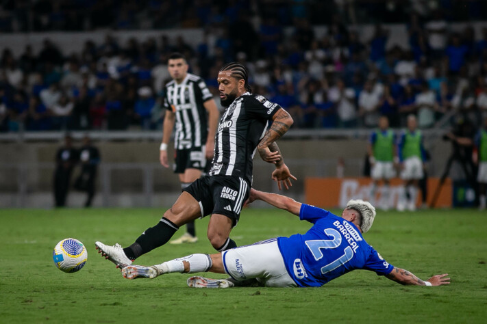 Foram onze jogos, dois gols sofridos e uma sequência de sete partidas sem ser vazada. 