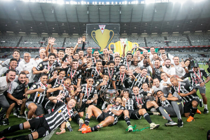 O Galo tem a sétima maior torcida do país.