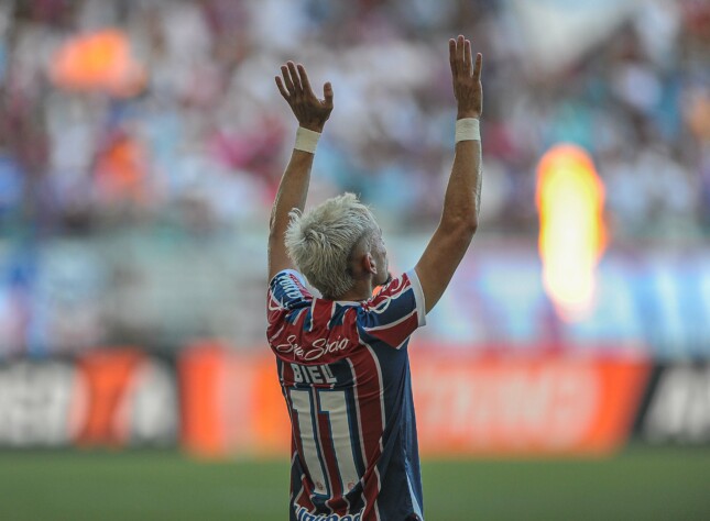 💰 O Bahia anunciou a saída do atacante Biel para o Sporting, de Portugal, na segunda-feira (3). A venda do jogador é a mais cara da história do clube; veja as negociações mais rentáveis do futebol nordestino ➡️ 