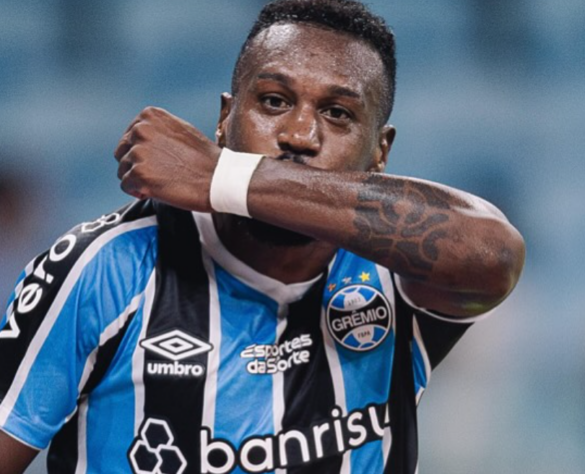 Edenílson (Grêmio) - 1 gol