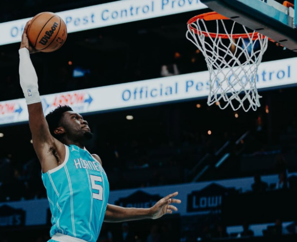 Mark Williams para os Lakers