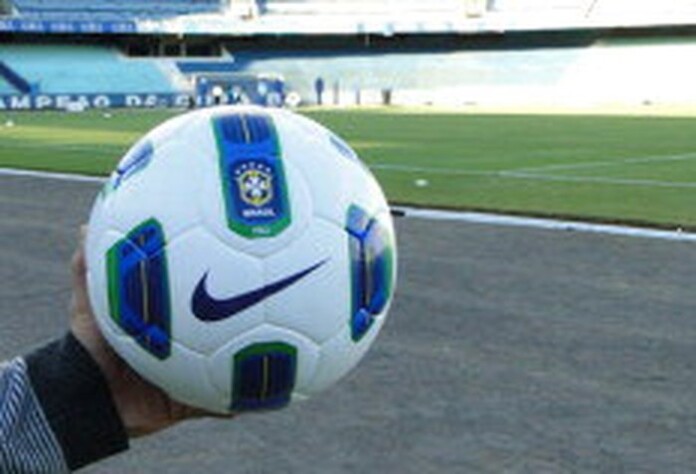 Bola oficial do Brasileirão  (2011)