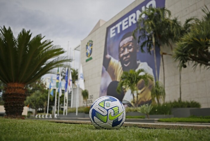Bola oficial do Brasileirão (2023)