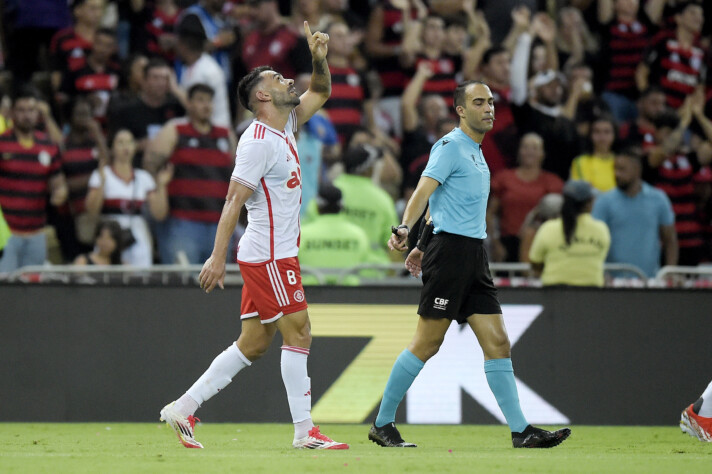 Bruno Henrique (Internacional) - 1 gol
