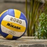 Top 10 Melhores Bolas de Vôlei em 2023 (Mikasa, Penalty e mais)