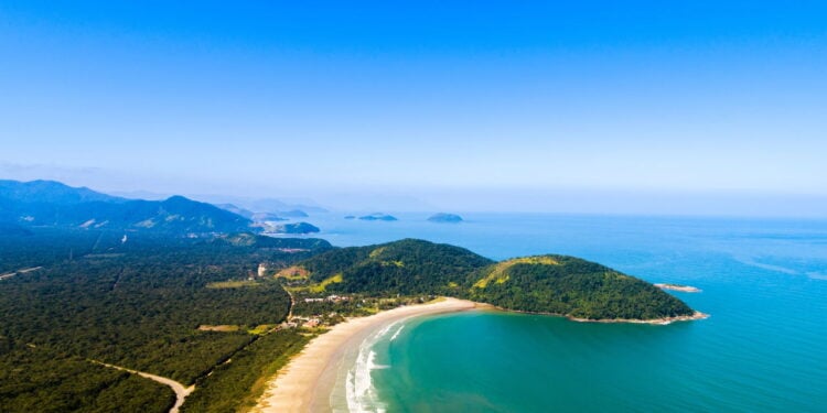 A cidade do Litoral São Paulo que une beleza natural, boa infraestrutura e qualidade de vida
