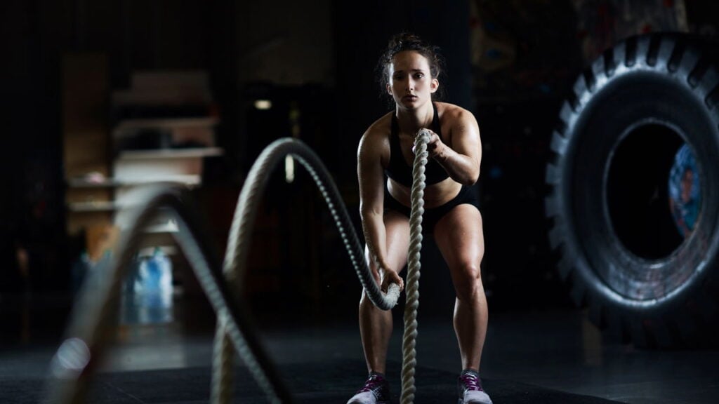 Rotina da brasileira de 15 anos que vai competir no CrossFit Games nos EUA
