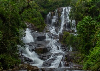 A cidade entre Minas e São Paulo que virou refúgio de aventureiros e famílias
