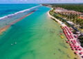 Essa praia brasileira entrou no ranking global e virou febre