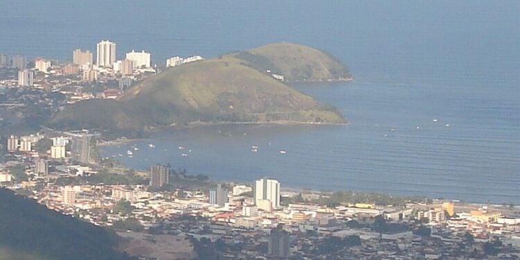 Essa vila caiçara pode trazer o maior prêmio de turismo para o Brasil