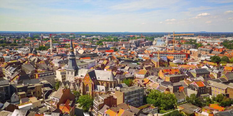 O lugar que viu Max Verstappen nascer com jardins, museus e muita história
