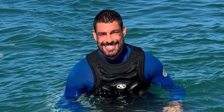Você não vai acreditar na devoção de Cauã Reymond por esse time!