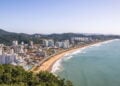 O litoral de Santa Catarina esconde um destino que virou tendência nacional
