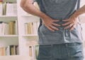 Melhore sua lombar com exercícios fáceis em casa!