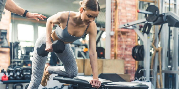 O guia completo para fortalecer as costas com exercícios eficazes