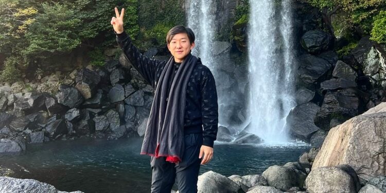 A história de amor de Pyong Lee com esse time!