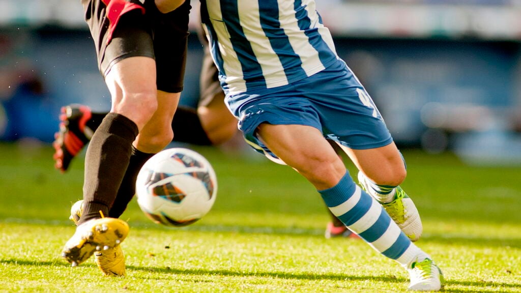 Futebol faz bem ou mal? Descubra os riscos que todo jogador deve conhecer