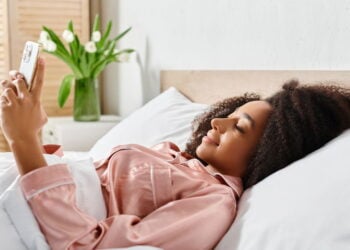 Dores no pescoço? Aprenda a prevenir com exercícios simples!