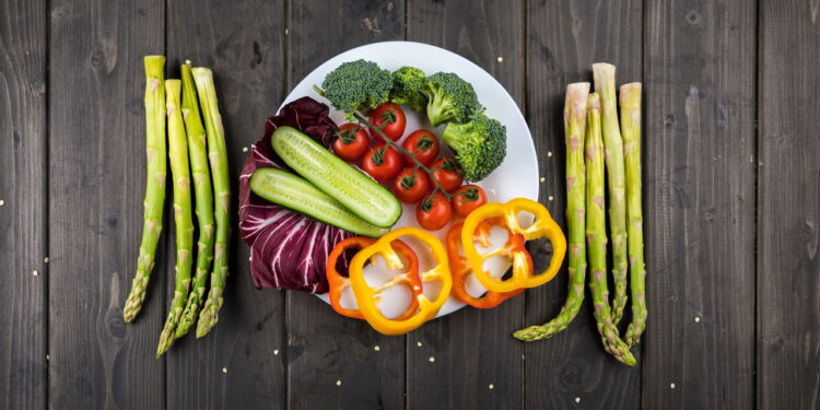 Vitaminas e nutrientes essenciais para quem adota o vegetarianismo