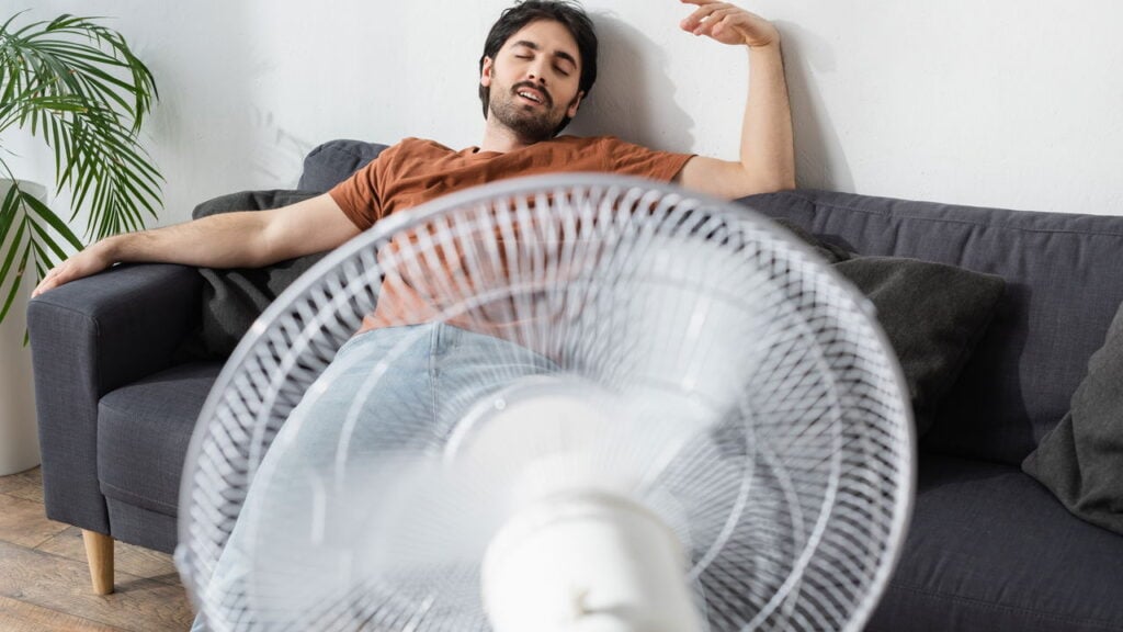Ventilador ou ar-condicionado? Qual gasta mais energia em casa