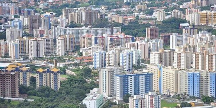 Este paraíso das águas quentes tem preços que vão te surpreender
