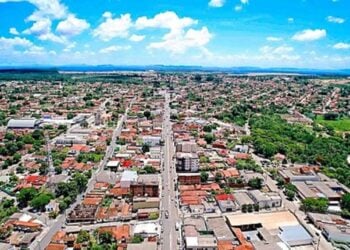 Como uma cidadezinha virou referência em tradição sertaneja no Brasil