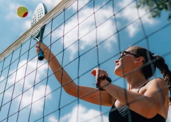 Beach tennis conquista o Brasil com ritmo acelerado