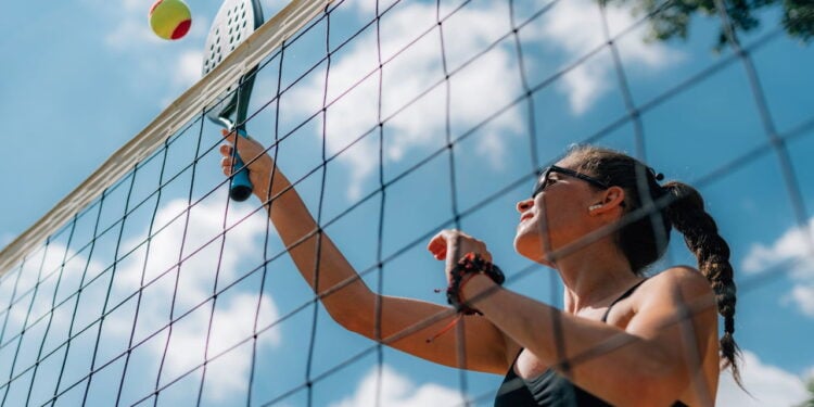 Beach tennis conquista o Brasil com ritmo acelerado