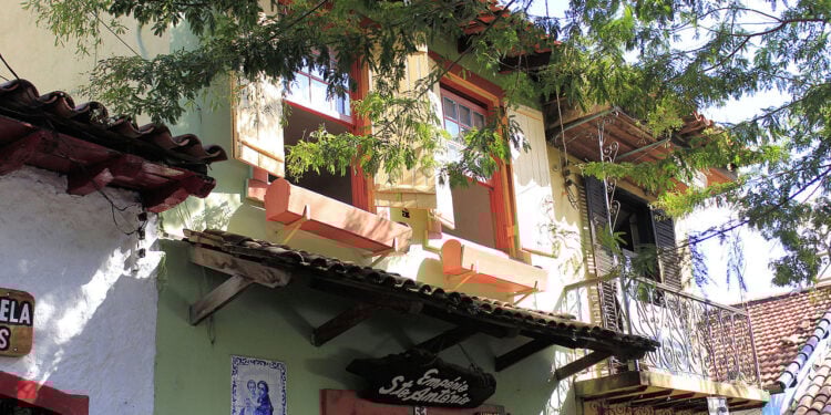 Embu das Artes - Fonte: Wikimedia