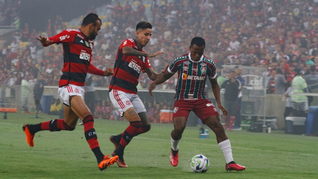 Por que assistir séries ajuda a entender melhor o mundo esportivo