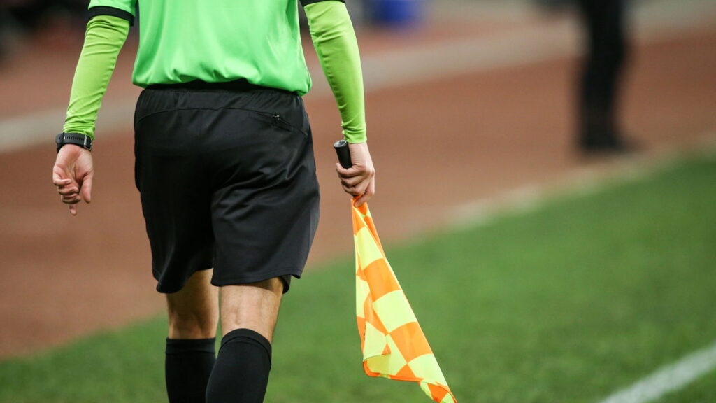 Como a tecnologia está revolucionando a arbitragem no esporte