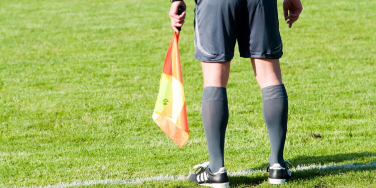 Como a tecnologia está revolucionando a arbitragem no esporte