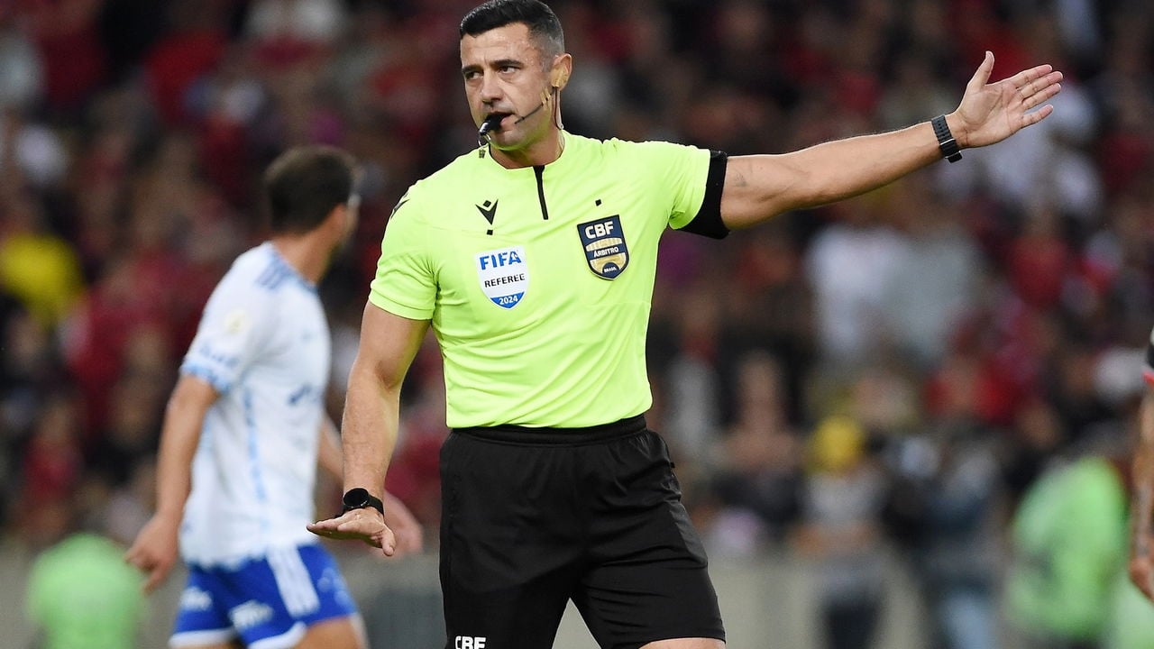 Fim do Apito? Tecnologia Revoluciona a Arbitragem Esportiva e Divide Opiniões