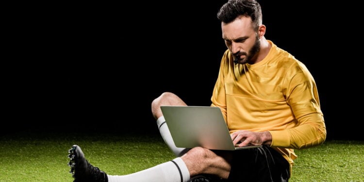 Atletas estão jogando metade na vida real e metade no videogame