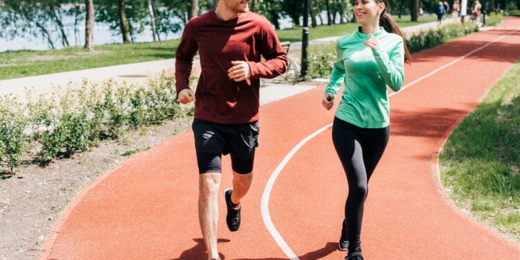 As melhores roupas para corrida com bolsos escondidos!