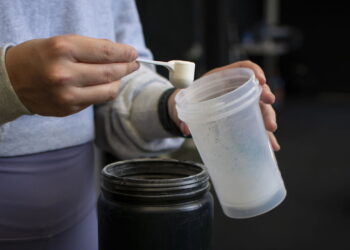 Desempenho e músculos, como age a creatina em pó