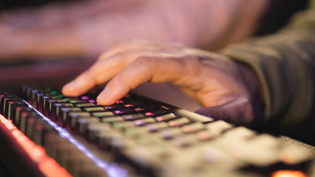 Atletas estão jogando metade na vida real e metade no videogame