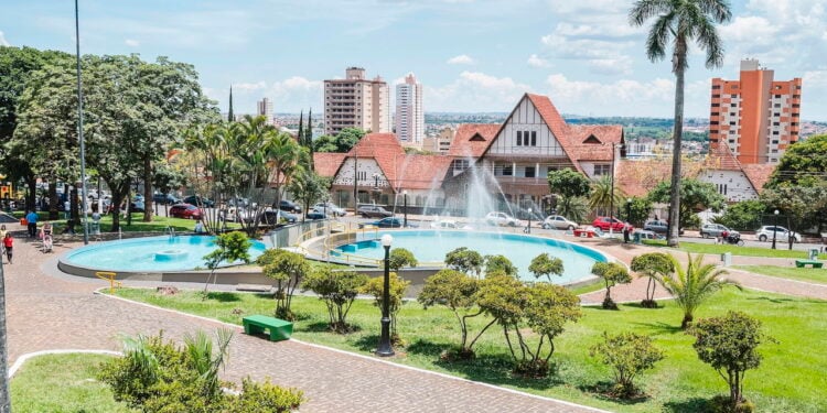 A cidade mais charmosa do interior paranaense está em alta em todo o Brasil