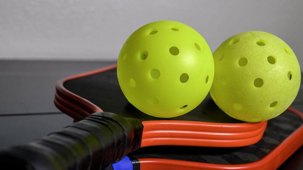 O que é pickleball? O novo esporte que conquista o Brasil