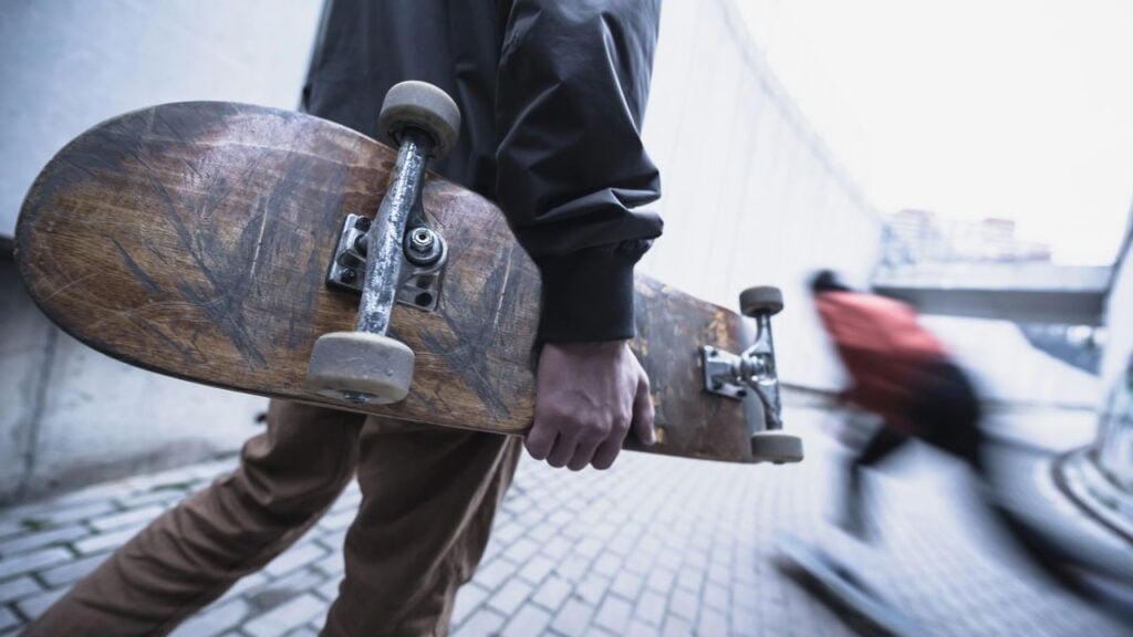 Você sabia que o skate pode ajudar na reabilitação de crianças e jovens?