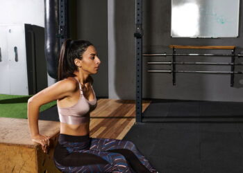 Fortaleça seus tríceps para braços mais definidos com esses exercícios!