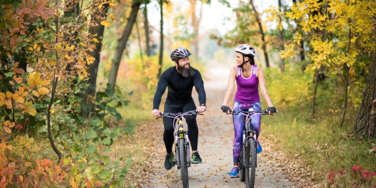 Benefícios do ciclismo para o corpo e mente surpreendem