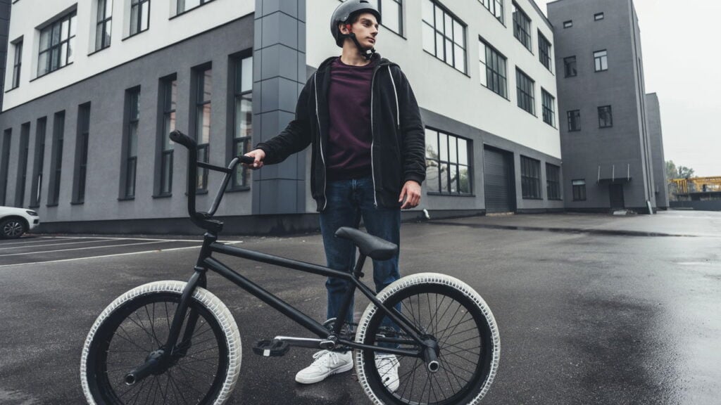 Acessórios BMX transformam segurança em personalidade