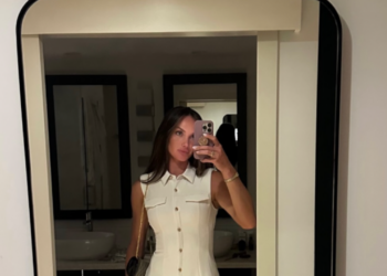 Quem é a tenista que está sendo perseguida na web por ser modelo