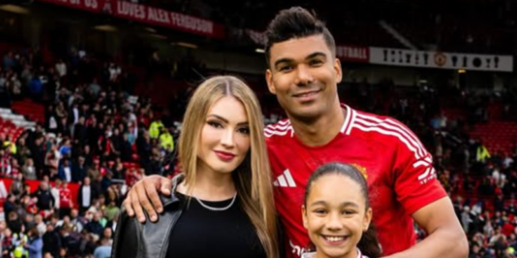 Esposa de Casemiro prova que sucesso vem da autenticidade