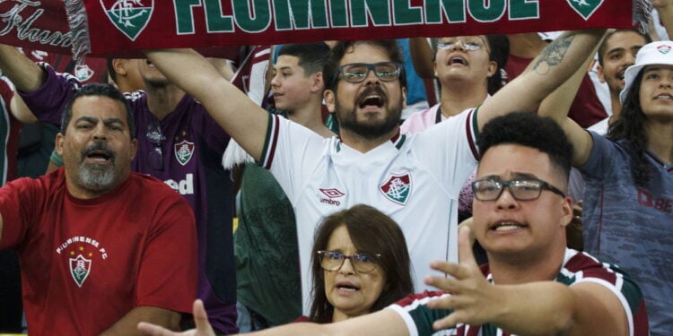 Como enfrentar o calor de Orlando no jogo do Fluminense