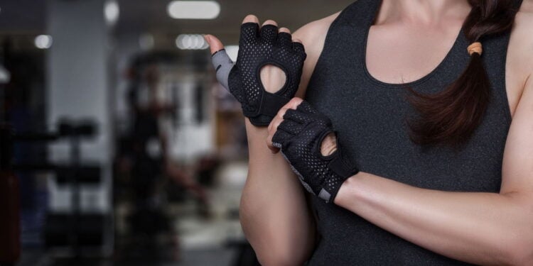 Luvas inteligentes transformam cross training e funcional